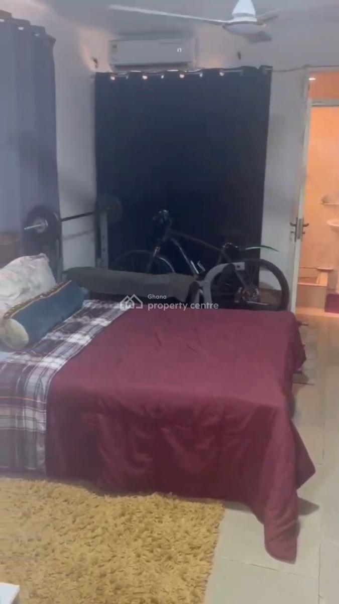 Chamber and Hall Sc, Ritz, La Nkwantanang Madina Municipal, Accra, Apartment for Rent