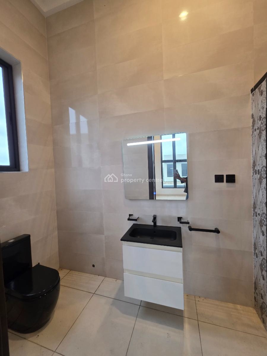 5 Bedroom House with a Swimming Pool and Boys Quarters at East Airport, East Airport, Accra Metropolitan, Accra, House for Sale