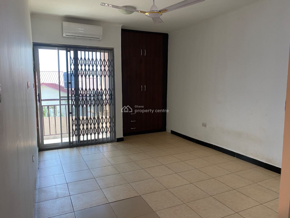 3 Bedroom Terraced Duplex in a Gated Community, Mahama Road, East Airport, Airport Residential Area, Accra, Terraced Duplex for Rent