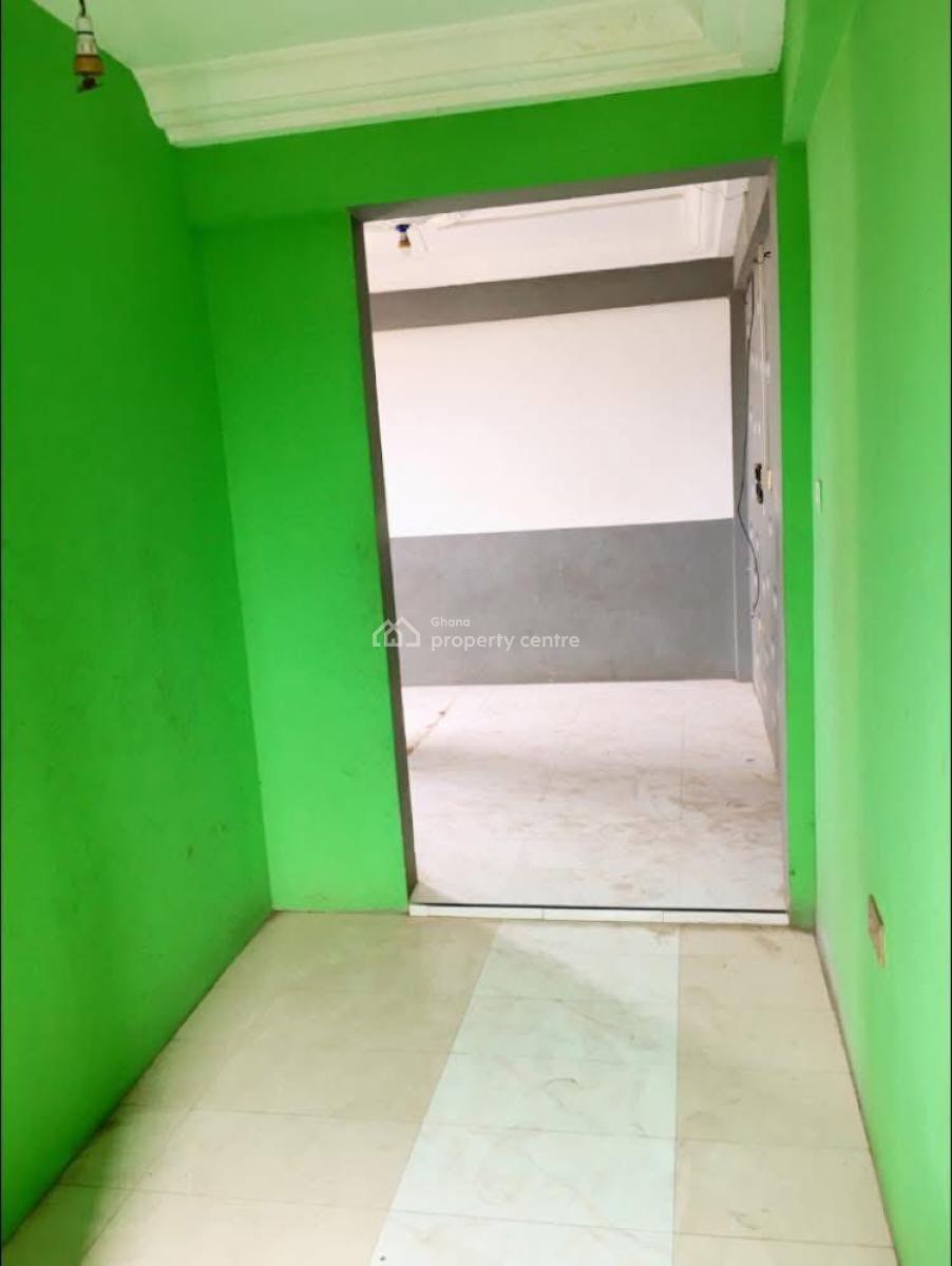 Nice Single Room Self Contained with Pop Ceiling, La Beach Road, Labadi-aborm, Accra, Single Room Self Contained for Rent