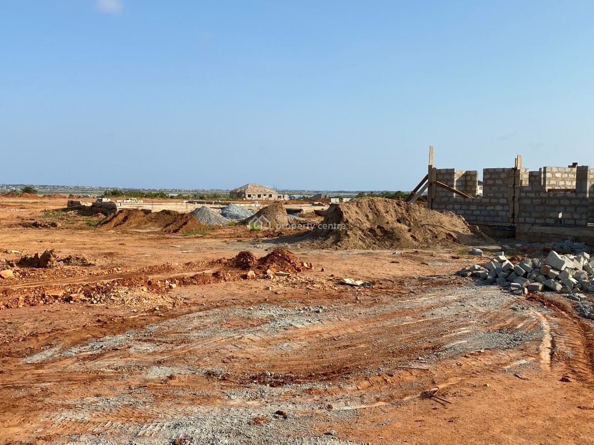 Invest Smart -- Fast-developing Area, Clean Title in Tema Community 25, Devtraco Road, Community 25, Tema, Accra, Mixed-use Land for Sale