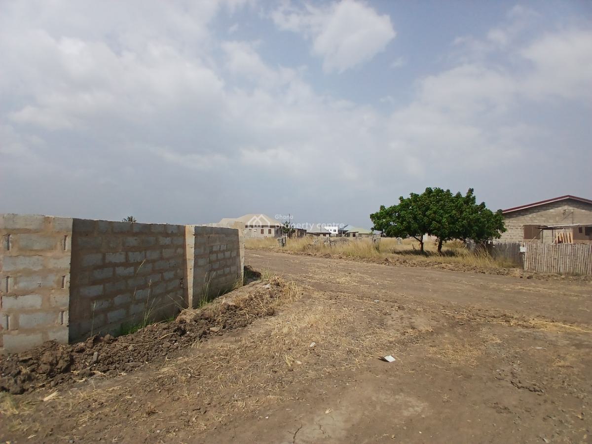 Clear Future, Clean Titled Plot Available in Tema Comm 25, Devtraco Road, Community 25, Tema, Accra, Mixed-use Land for Sale