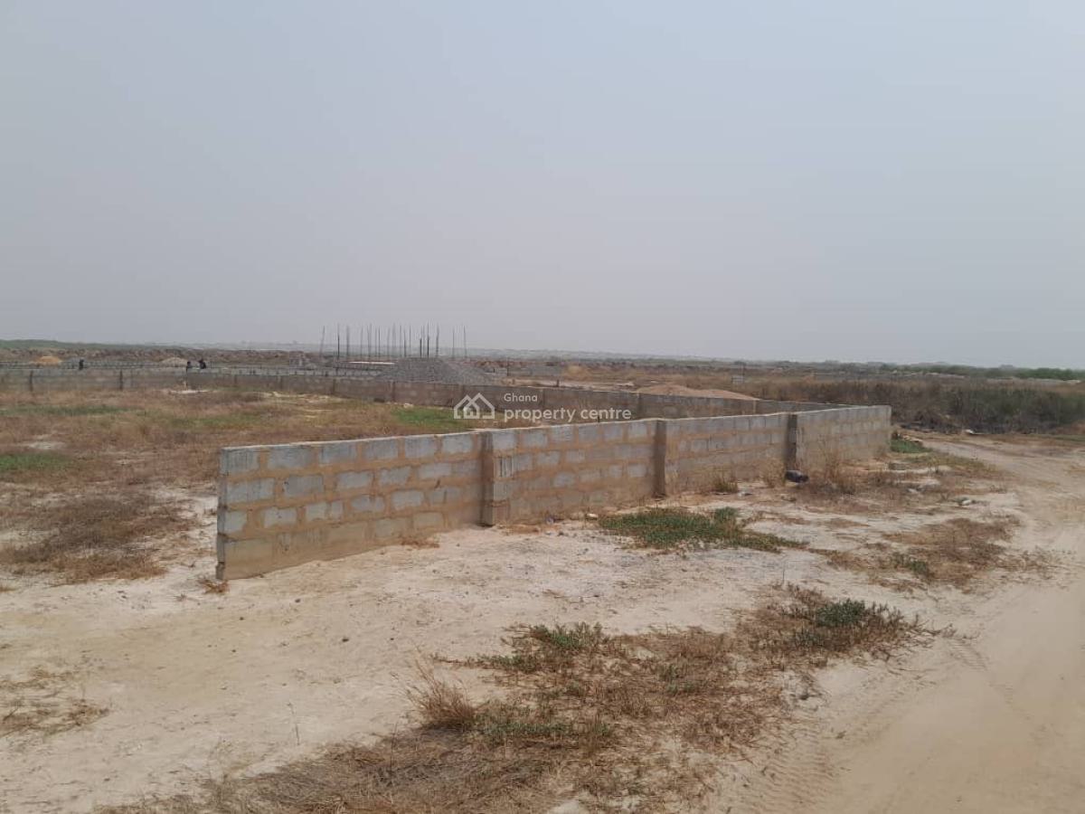 Build Your Future in a Thriving Neighborhood---tema Comm 25, Devtraco Road, Community 25, Tema, Accra, Mixed-use Land for Sale
