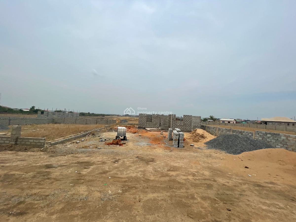 Easy Access, Rapid Growth in Tema Community 25, Cedar Court, Devtraco Road, Community 25, Tema, Accra, Mixed-use Land for Sale
