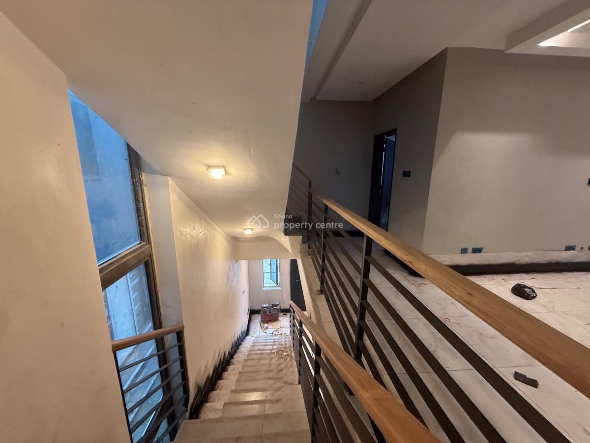 Tesano 5 Bedrooms House, Tesano, Tesano, Accra, House for Sale