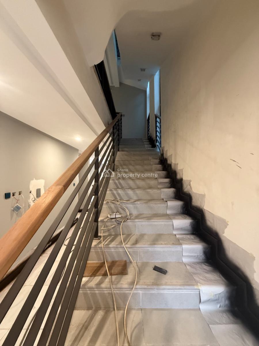 Tesano 5 Bedrooms House, Tesano, Tesano, Accra, House for Sale