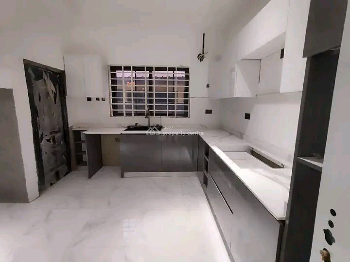 Executive 4bedroom Townhouse @ Ogbojo, Ogbojo, East Legon, Accra, Townhouse for Sale