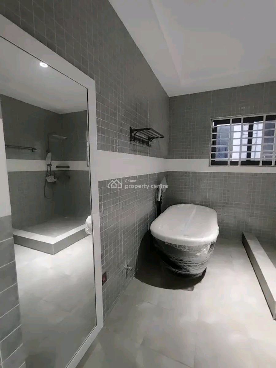 Executive 4bedroom Townhouse @ Ogbojo, Ogbojo, East Legon, Accra, Townhouse for Sale