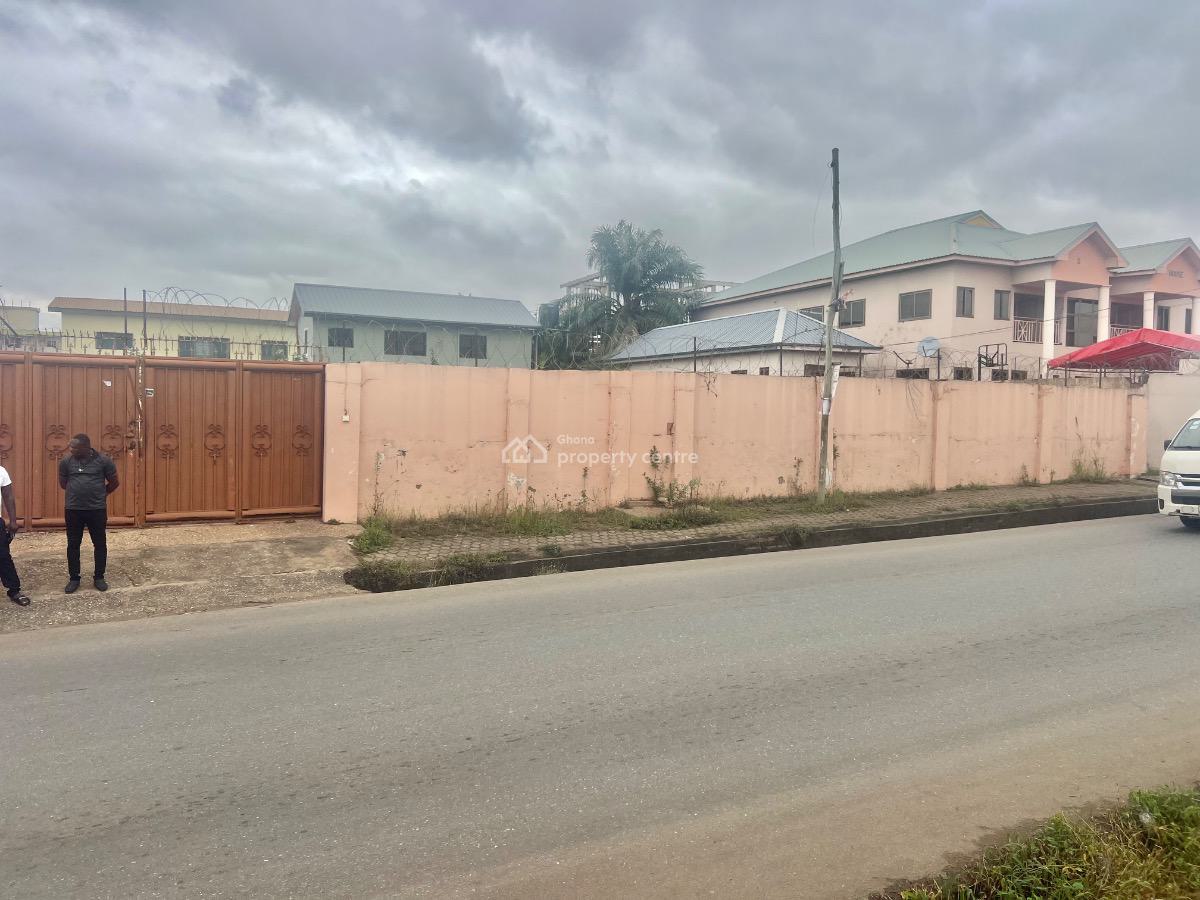 Roadside Land in Achimota, New Achimota, Achimota, Accra, Mixed-use Land for Sale