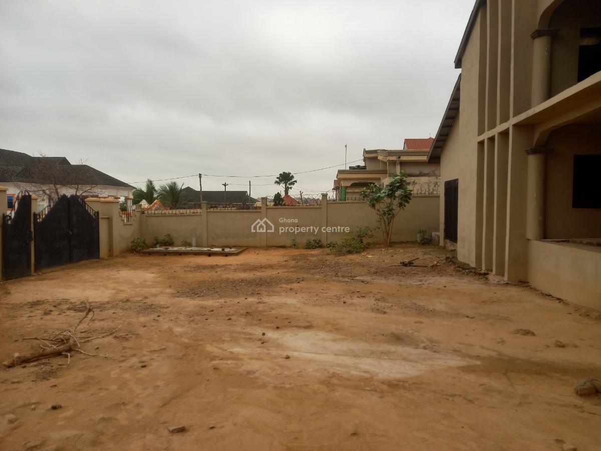 9 Bedrooms, Santasi Anyinam, Kumasi Metropolitan, Ashanti, House for Sale