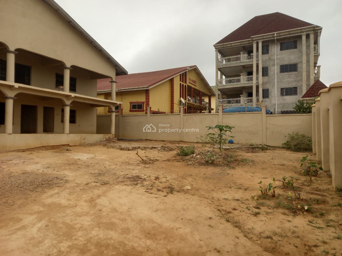 9 Bedrooms, Santasi Anyinam, Kumasi Metropolitan, Ashanti, House for Sale