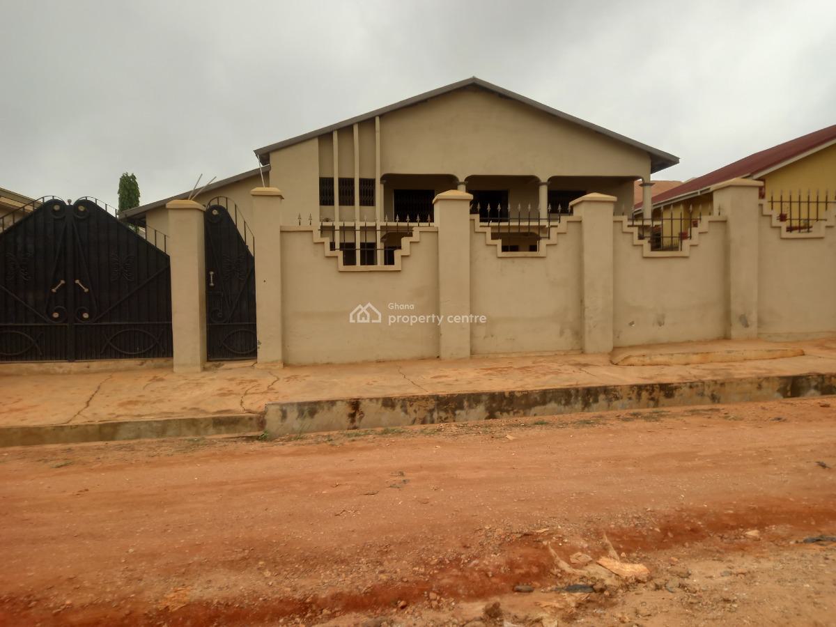 9 Bedrooms, Santasi Anyinam, Kumasi Metropolitan, Ashanti, House for Sale