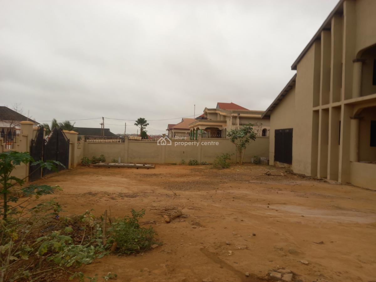 9 Bedrooms, Santasi Anyinam, Kumasi Metropolitan, Ashanti, House for Sale