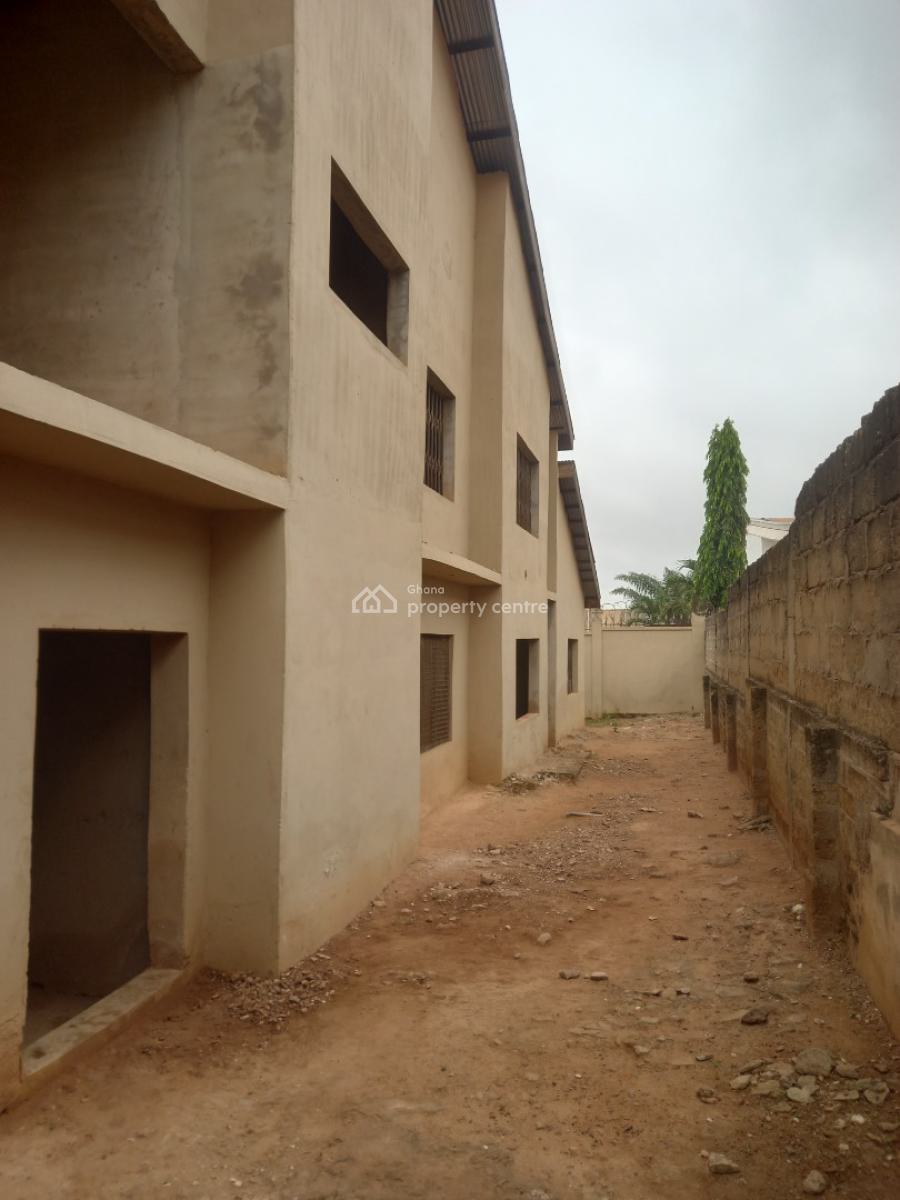 9 Bedrooms, Santasi Anyinam, Kumasi Metropolitan, Ashanti, House for Sale
