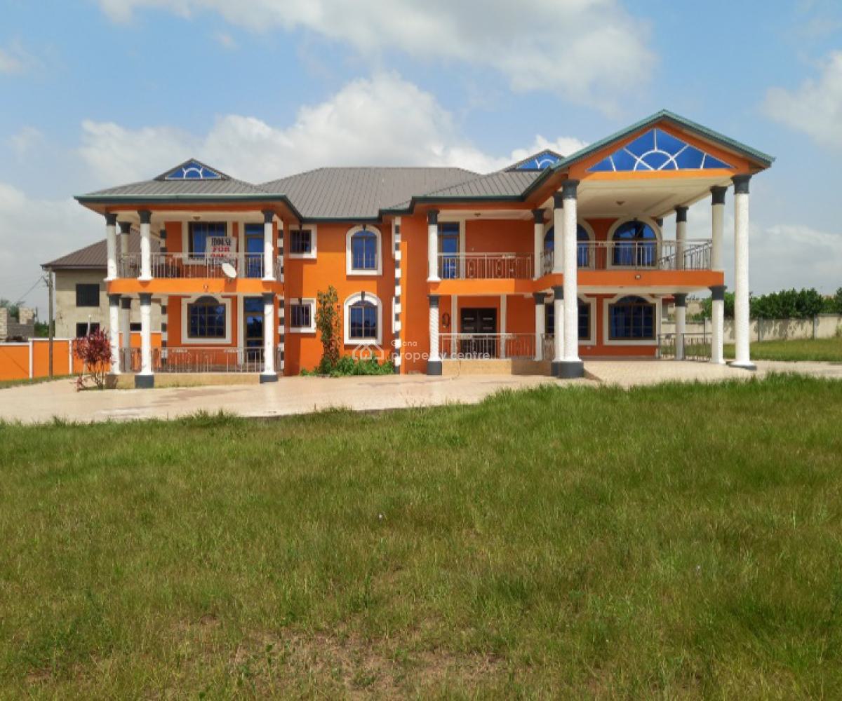 12 Bedrooms  for Hotel/ Guest House ( on  5 Plots), Adako Jachie, on Tech Ejisu Road., Kumasi Metropolitan, Ashanti, Commercial Property for Sale