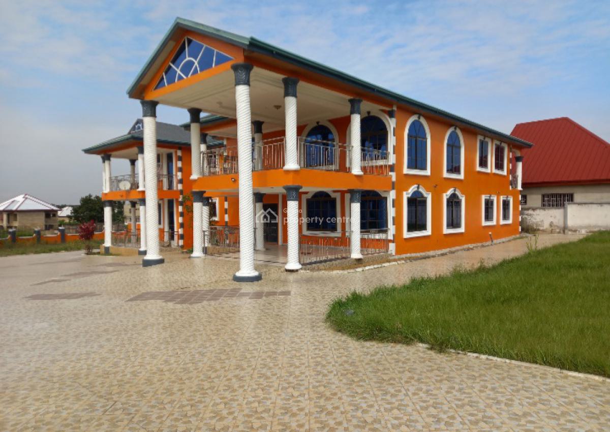 12 Bedrooms  for Hotel/ Guest House ( on  5 Plots), Adako Jachie, on Tech Ejisu Road., Kumasi Metropolitan, Ashanti, Commercial Property for Sale