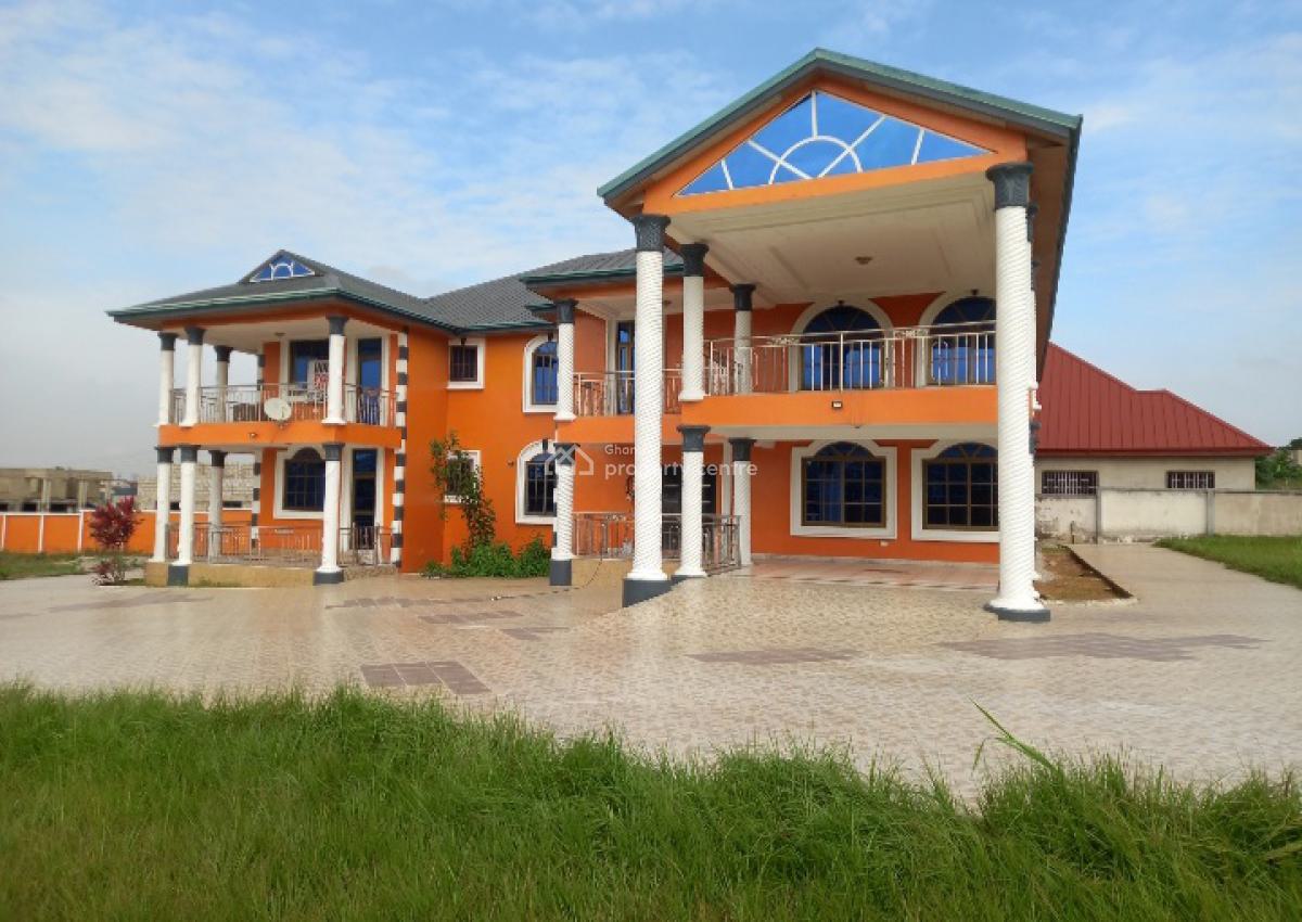 12 Bedrooms  for Hotel/ Guest House ( on  5 Plots), Adako Jachie, on Tech Ejisu Road., Kumasi Metropolitan, Ashanti, Commercial Property for Sale