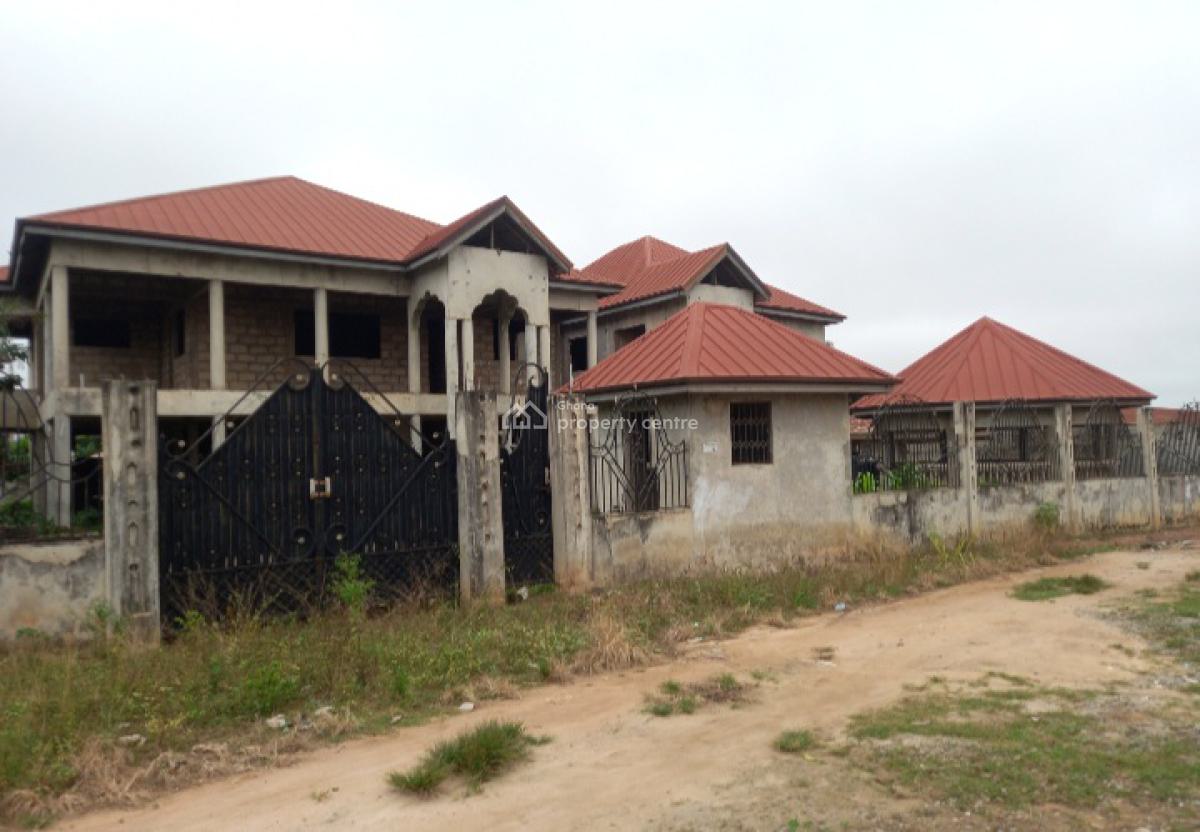 10 Bedrooms, Ejisu, Ejisu-juaben Municipal, Ashanti, House for Sale