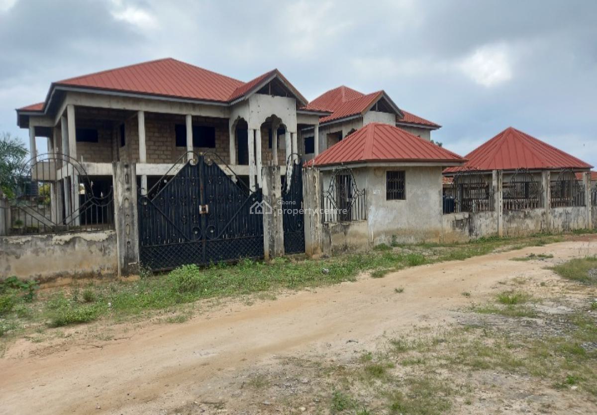 10 Bedrooms, Ejisu, Ejisu-juaben Municipal, Ashanti, House for Sale