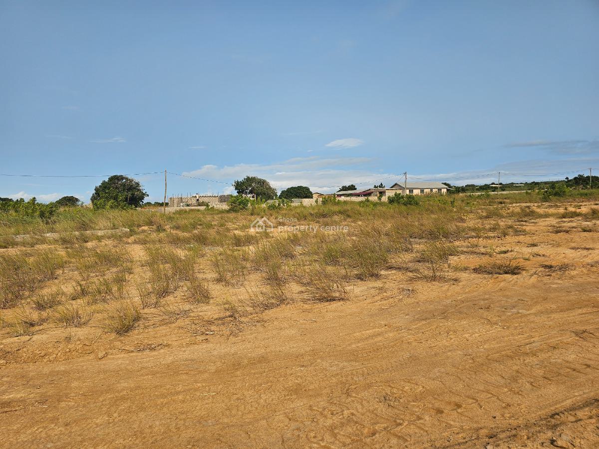 Secure a 70x100ft Plot in Pramprams Fast-growing Community, New Ningo Police Station, Ningo Prampram District, Accra, Mixed-use Land for Sale