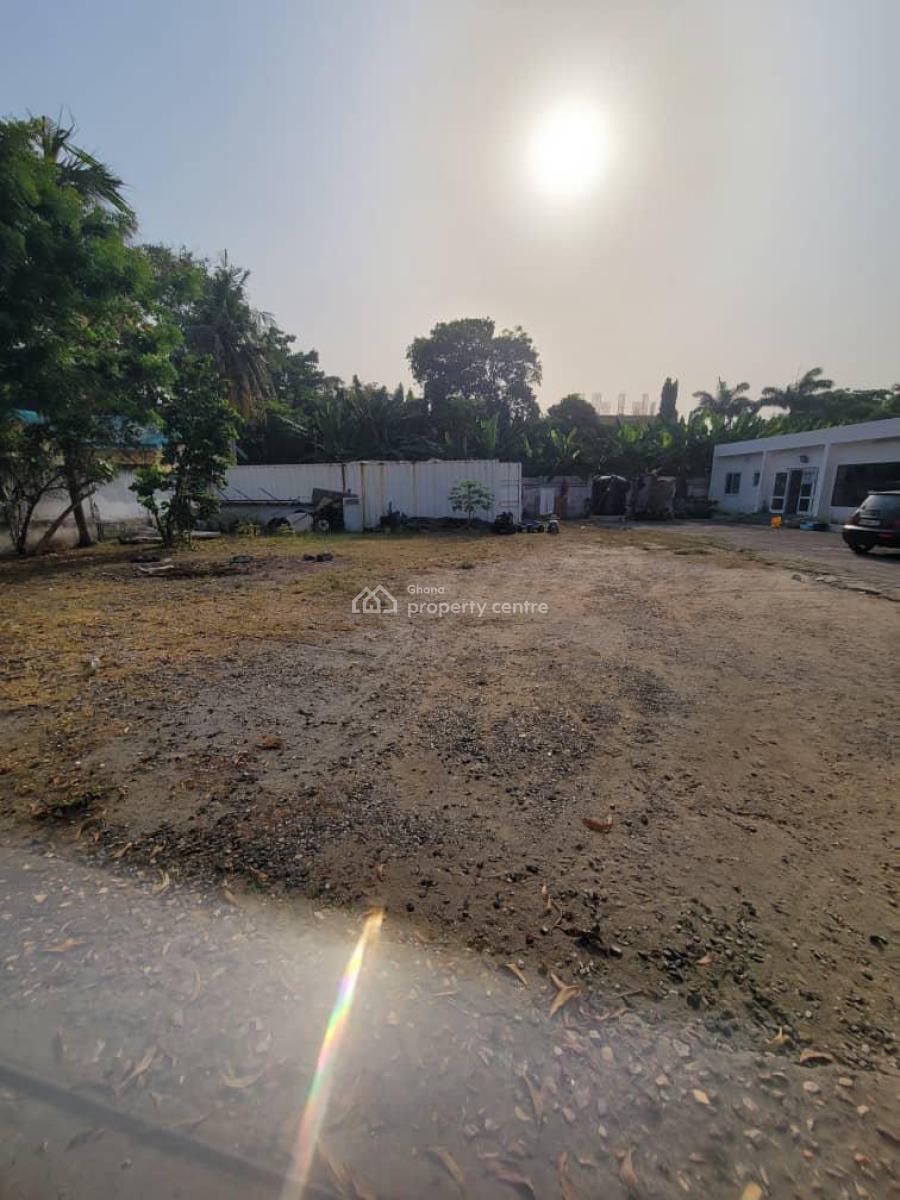Titled 0.33 Acres of Land@ Cantonment, Cantonments, Accra, Land for Sale