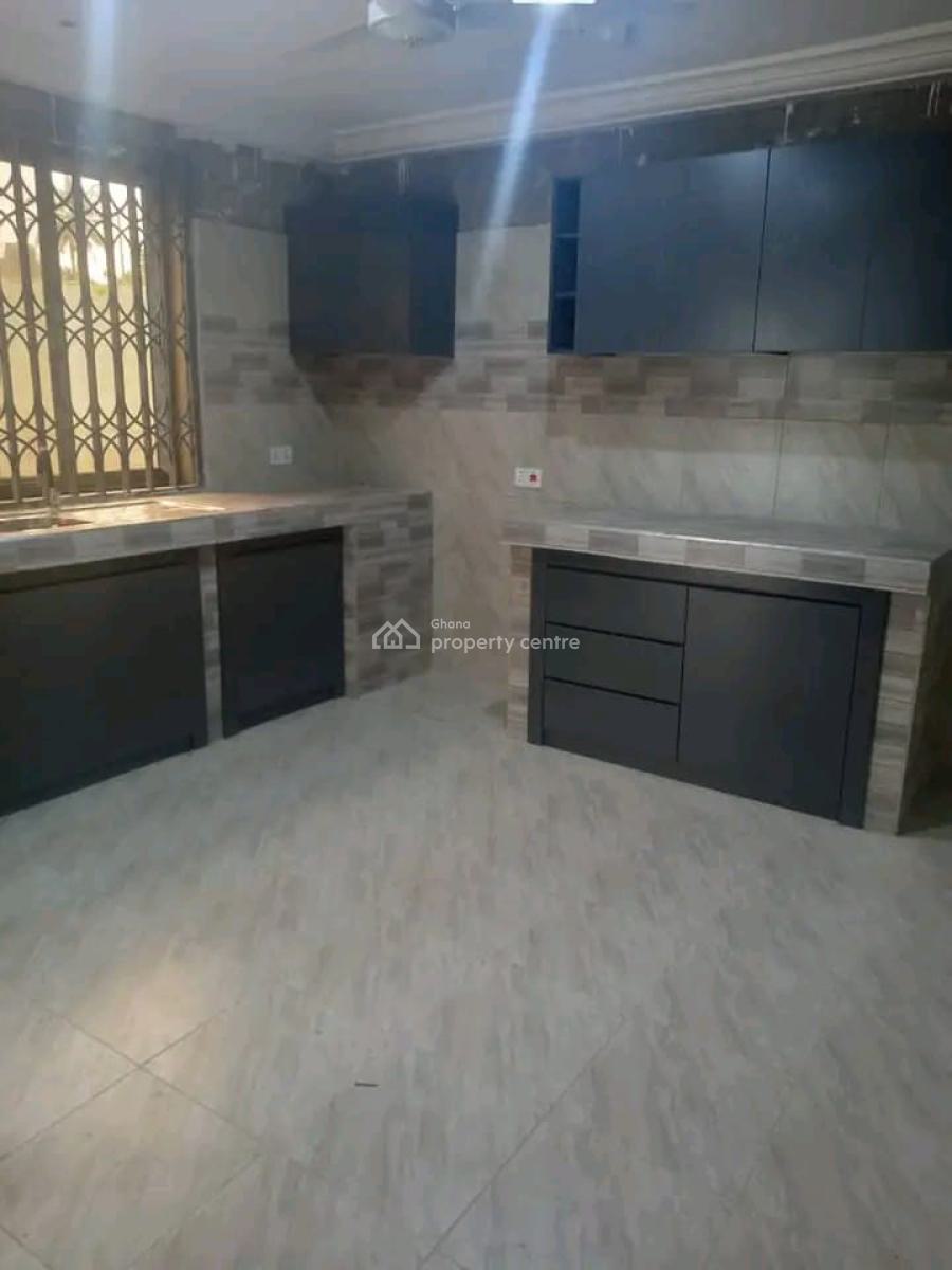 Decent 3bedroom Apartment @ Tantra Hill, Tantea Hill, Ga West Municipal, Accra, Apartment for Rent