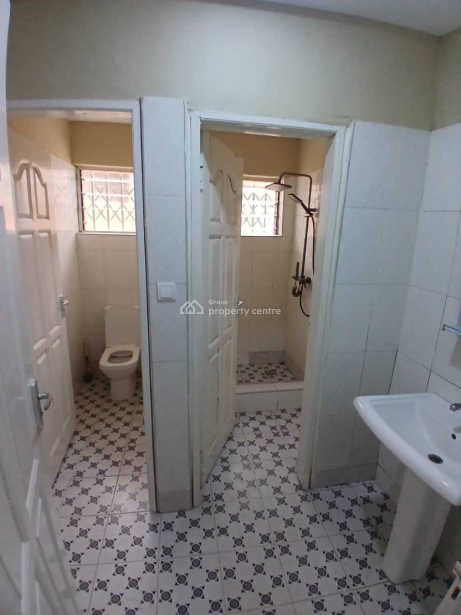 3 Bedrooms at Franko  Estate, Acp Franko Estate, Ga East Municipal, Accra, Detached Bungalow for Rent