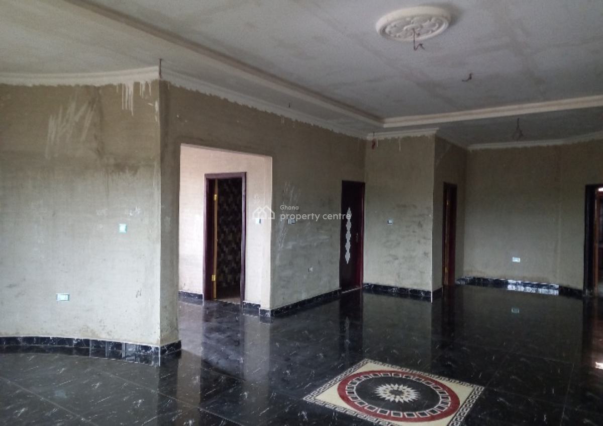 3 Bedrooms  on ( 4 Plots, 1 Acre Land)., Ejisu Onwe., Ejisu-juaben Municipal, Ashanti, House for Sale