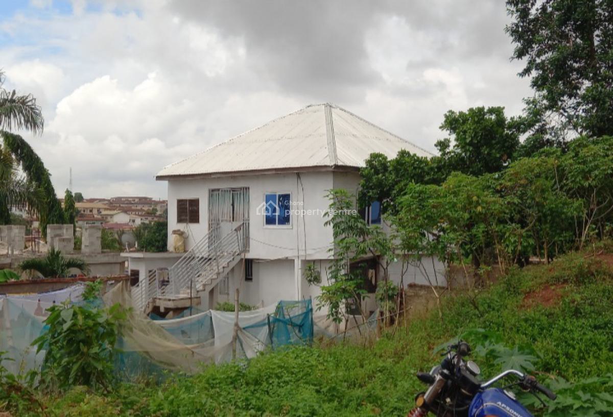 12 Bedrooms  ( Plot Size  170*150) Feet., Tafo Ahenbrono., Kumasi Metropolitan, Ashanti, House for Sale