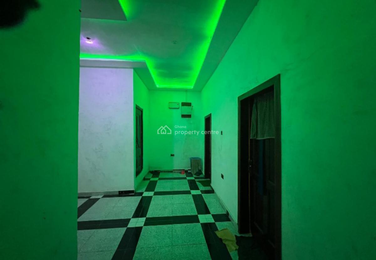 4 Bedrooms, Asuofia Asaaman, on Abrepo Barekese Road., Kumasi Metropolitan, Ashanti, House for Sale