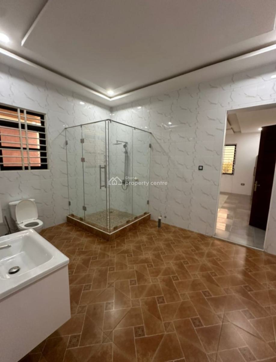 Executive 5 Bedrooms, Ashaley Botwe, Adenta Municipal, Accra, House for Sale