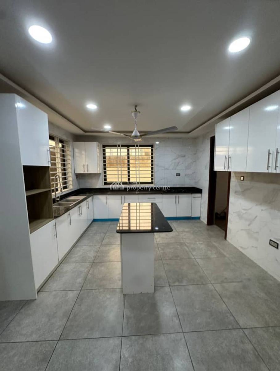 Executive 5 Bedrooms, Ashaley Botwe, Adenta Municipal, Accra, House for Sale