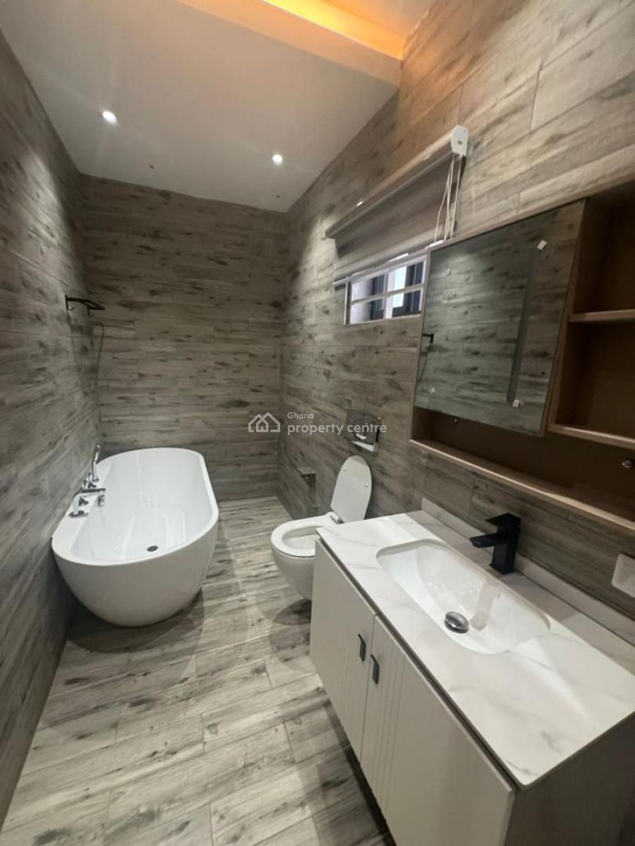 Executive Duplex En-suite 4 Bedrooms, Pokuase (pokoasi), Ga West Municipal, Accra, House for Sale