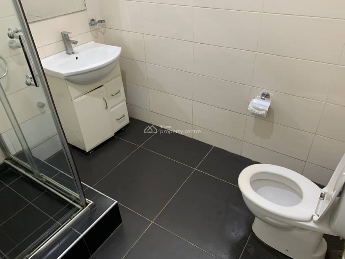 Executuve Self Compound 5 Bedroom, Achimota, Accra, House for Rent
