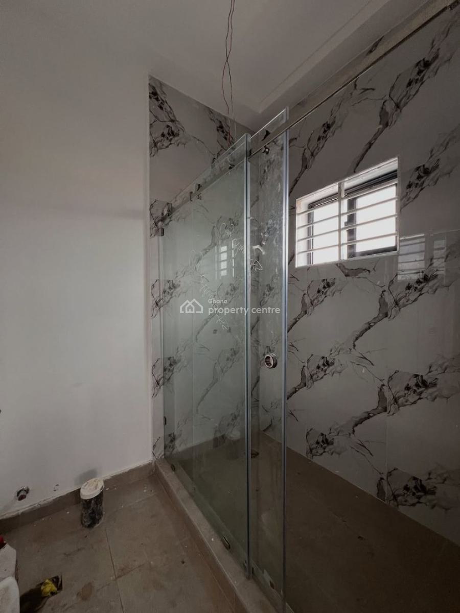Executive Off Plan En-suite 4 Bedroom, Oyarifa, La Nkwantanang Madina Municipal, Accra, House for Sale