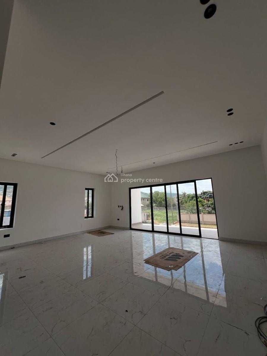 Executive Off Plan En-suite 4 Bedroom, Oyarifa, La Nkwantanang Madina Municipal, Accra, House for Sale