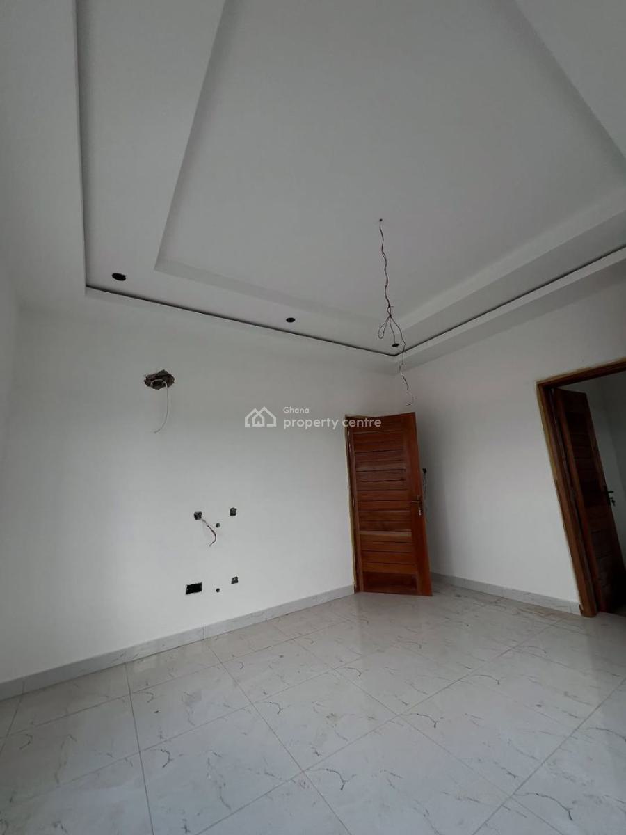 Executive Off Plan En-suite 4 Bedroom, Oyarifa, La Nkwantanang Madina Municipal, Accra, House for Sale