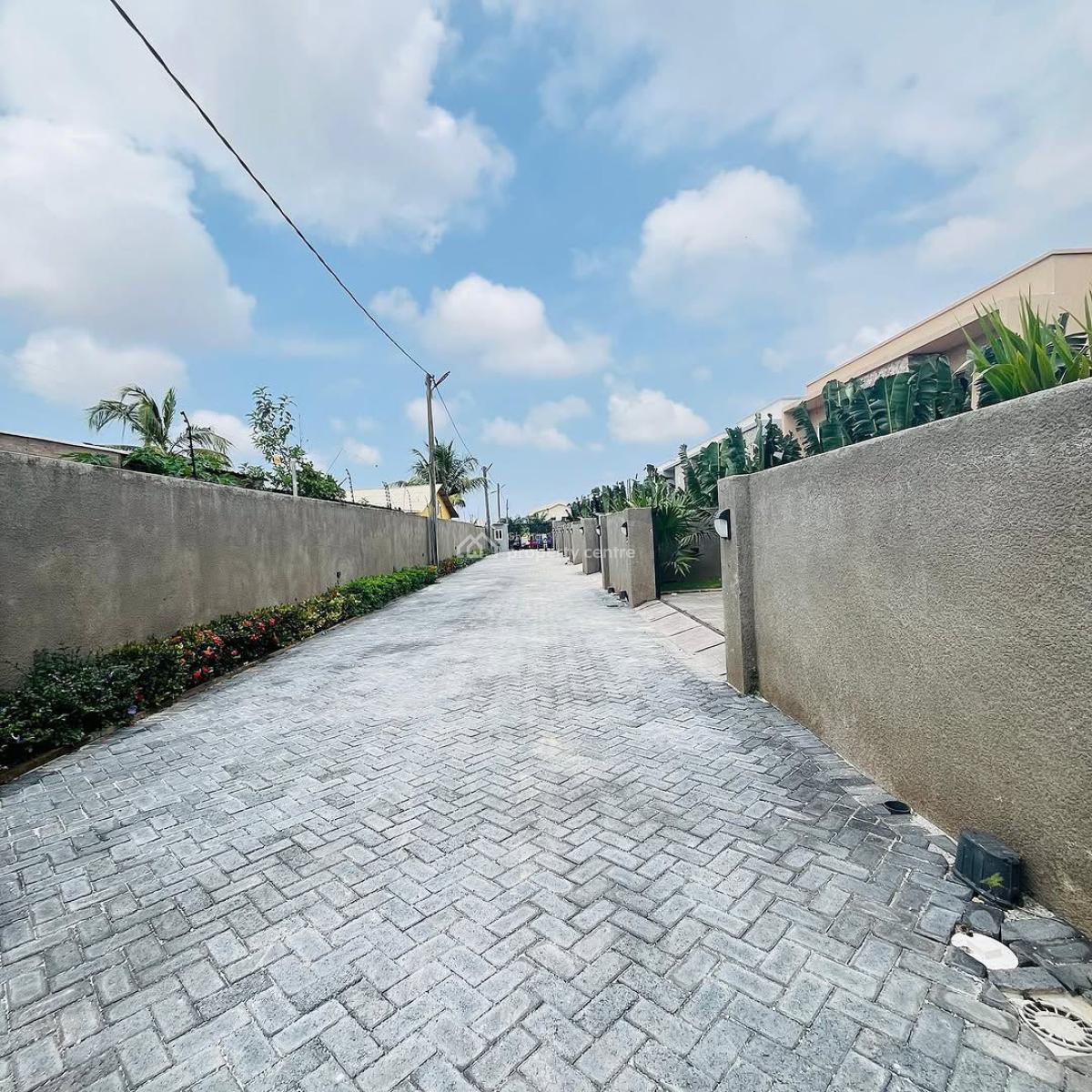 Executive Detached 3 Bedroom, Spintex, Accra, Detached Duplex for Sale
