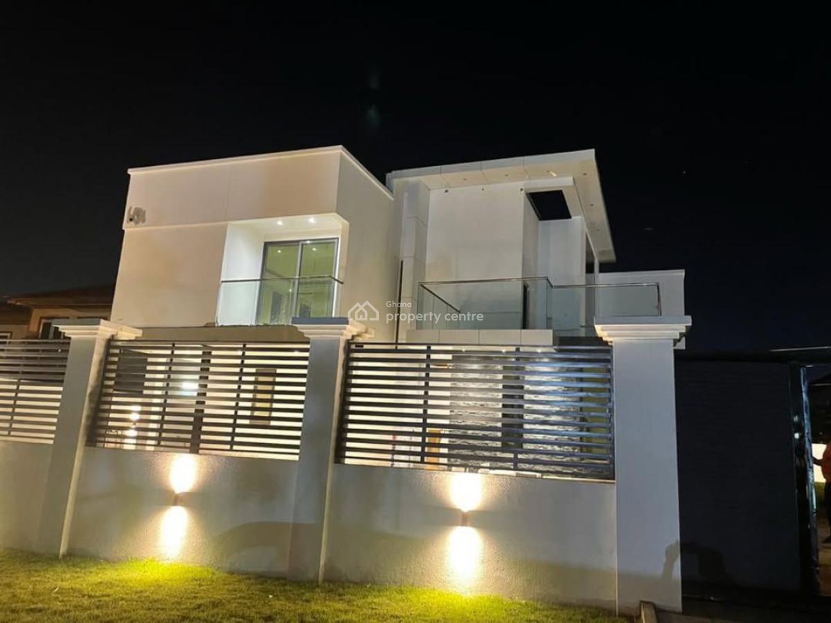 Executive Self-compound 5 Bedroom, Airport Residential Area, Accra, House for Sale