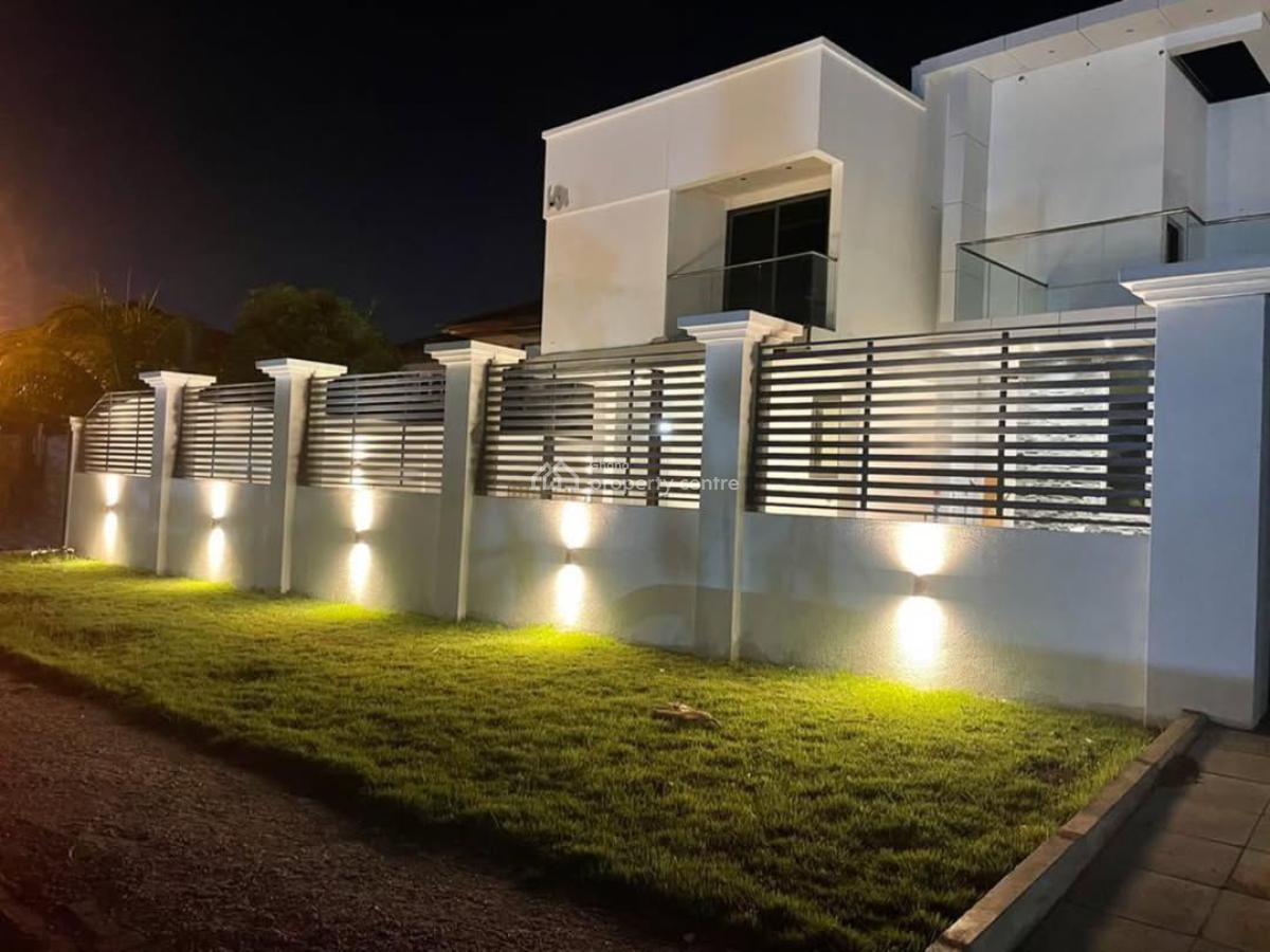 Executive Self-compound 5 Bedroom, Airport Residential Area, Accra, House for Sale