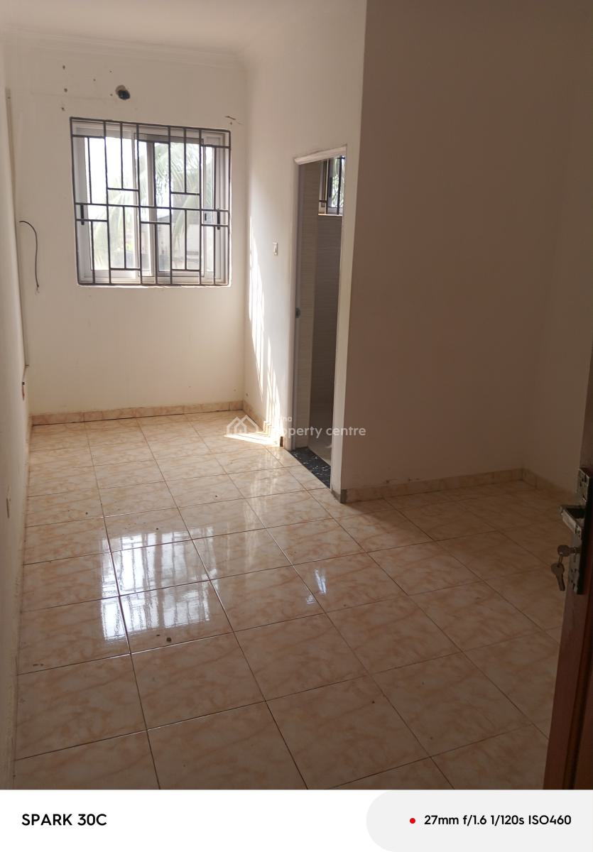 Newly Built Two Bedroom, Fitting Shop, Madina, La Nkwantanang Madina Municipal, Accra, Apartment for Rent