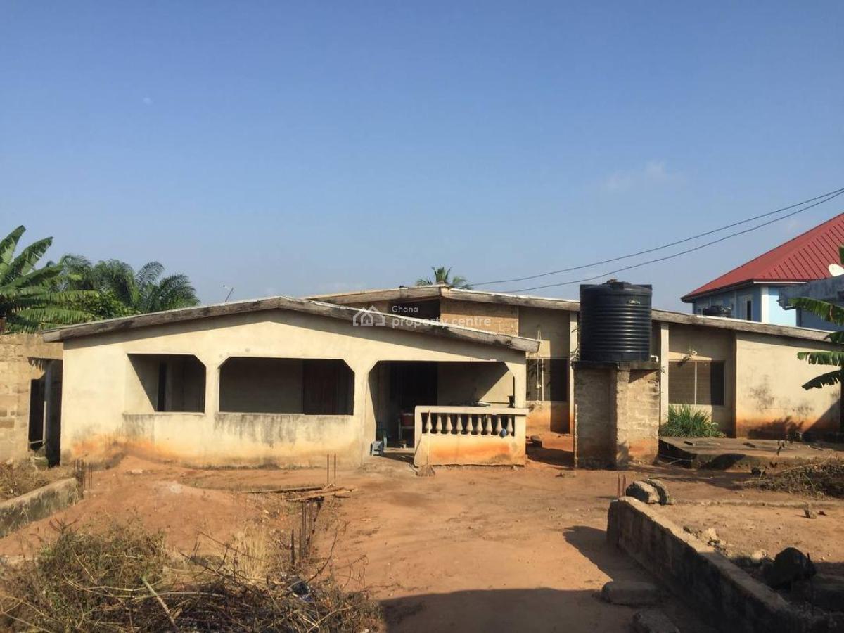 7 Bedrooms House, Awoshie, Awoshie, Ga Central Municipal, Accra, House for Sale