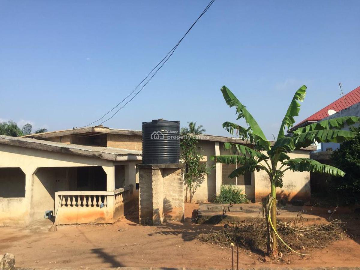 7 Bedrooms House, Awoshie, Awoshie, Ga Central Municipal, Accra, House for Sale