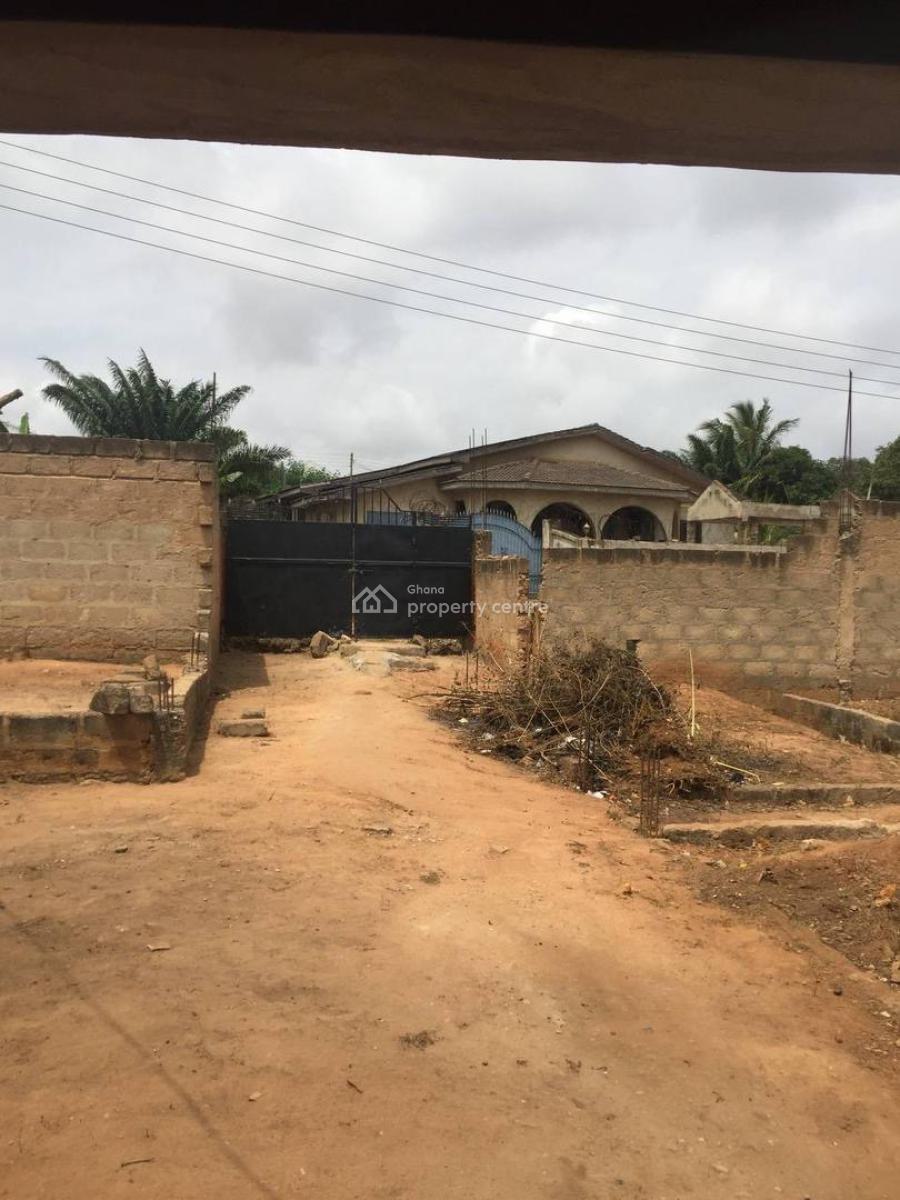7 Bedrooms House, Awoshie, Awoshie, Ga Central Municipal, Accra, House for Sale