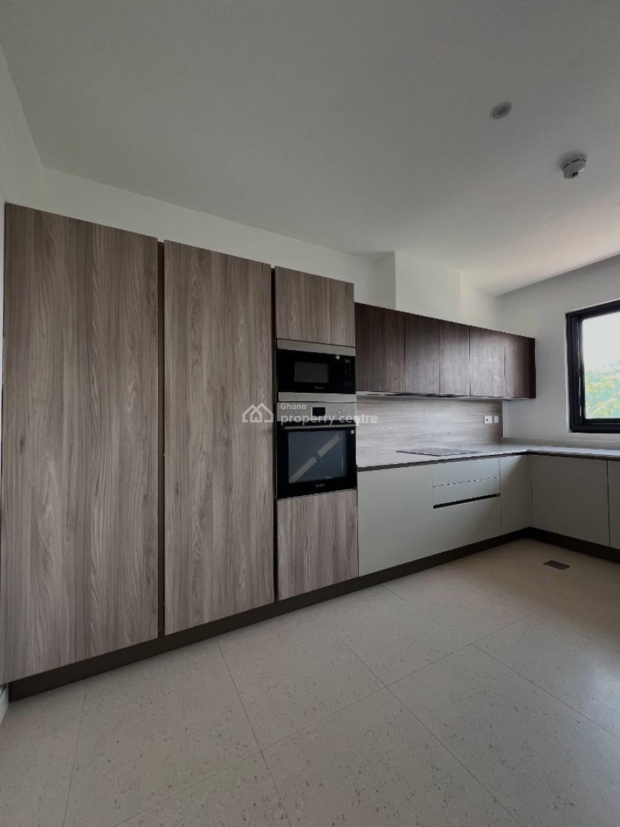 Executive En-suite 3 Bedroom, Cantonments, Accra, Apartment for Sale