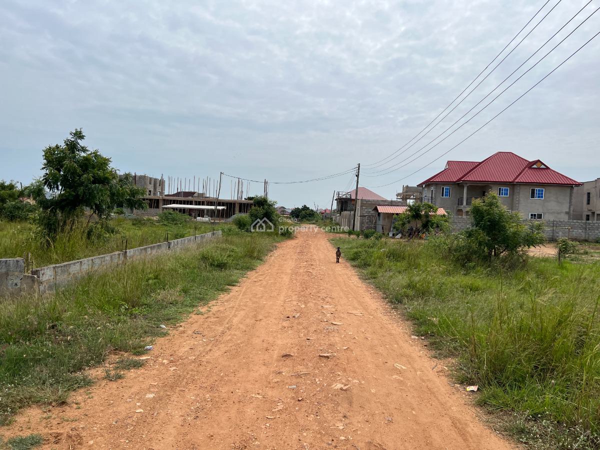 Build Boldly in Dawhenya -- Space, Access, Peace of Mind, Lakpleku, Dawhenya, Tema, Accra, Mixed-use Land for Sale