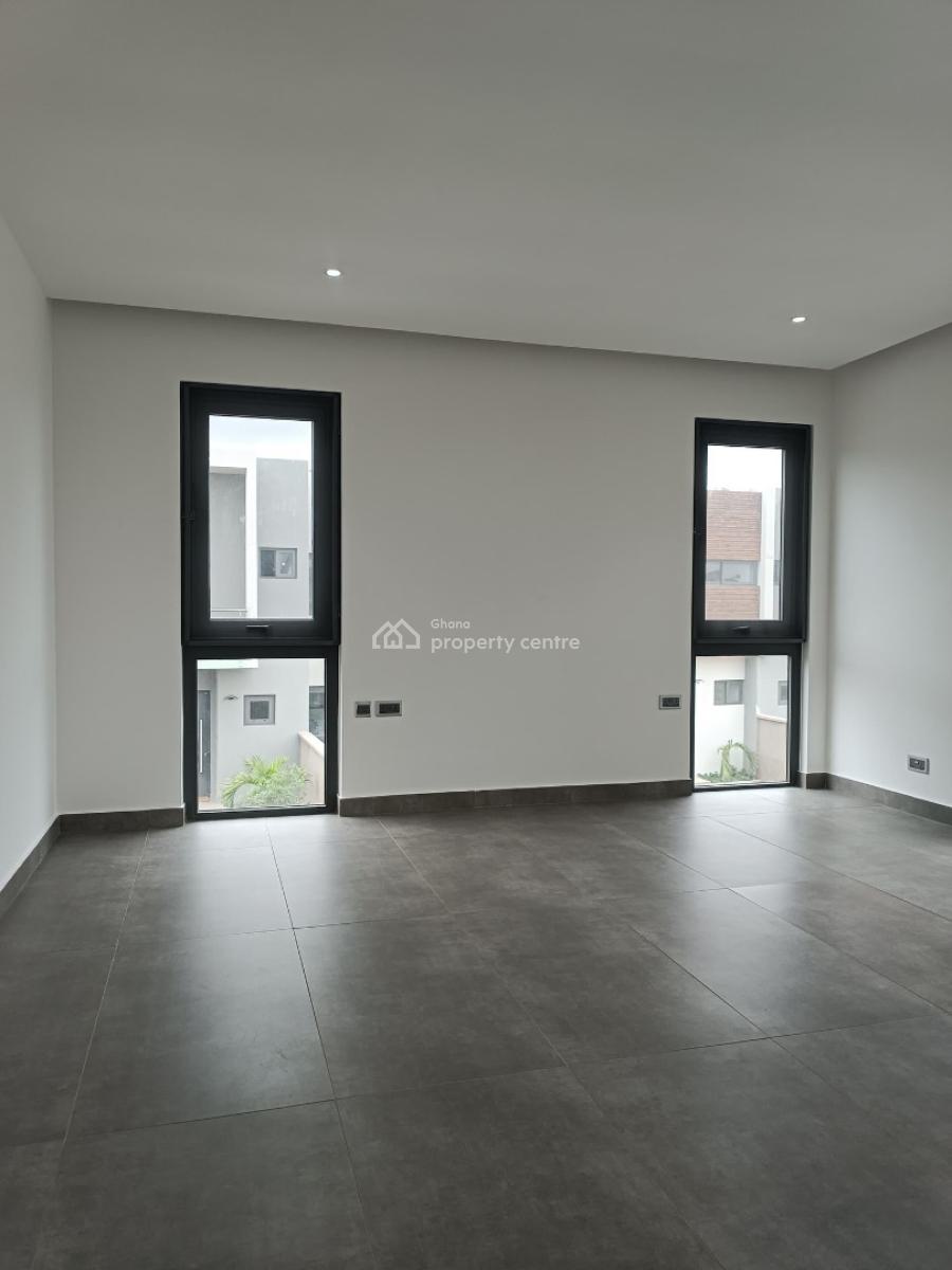 Executive 3 Bedroom, Oyarifa, La Nkwantanang Madina Municipal, Accra, House for Sale