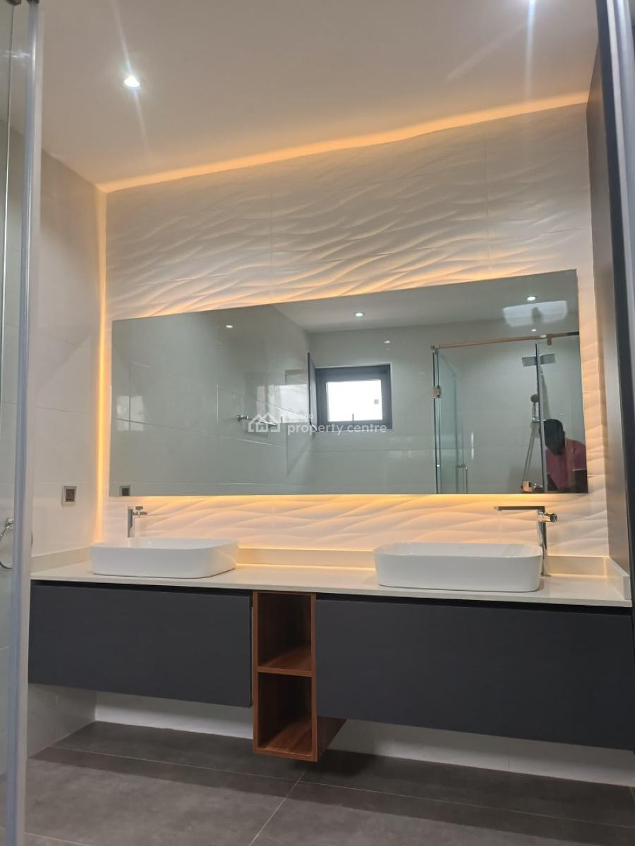 Executive 3 Bedroom, Oyarifa, La Nkwantanang Madina Municipal, Accra, House for Sale