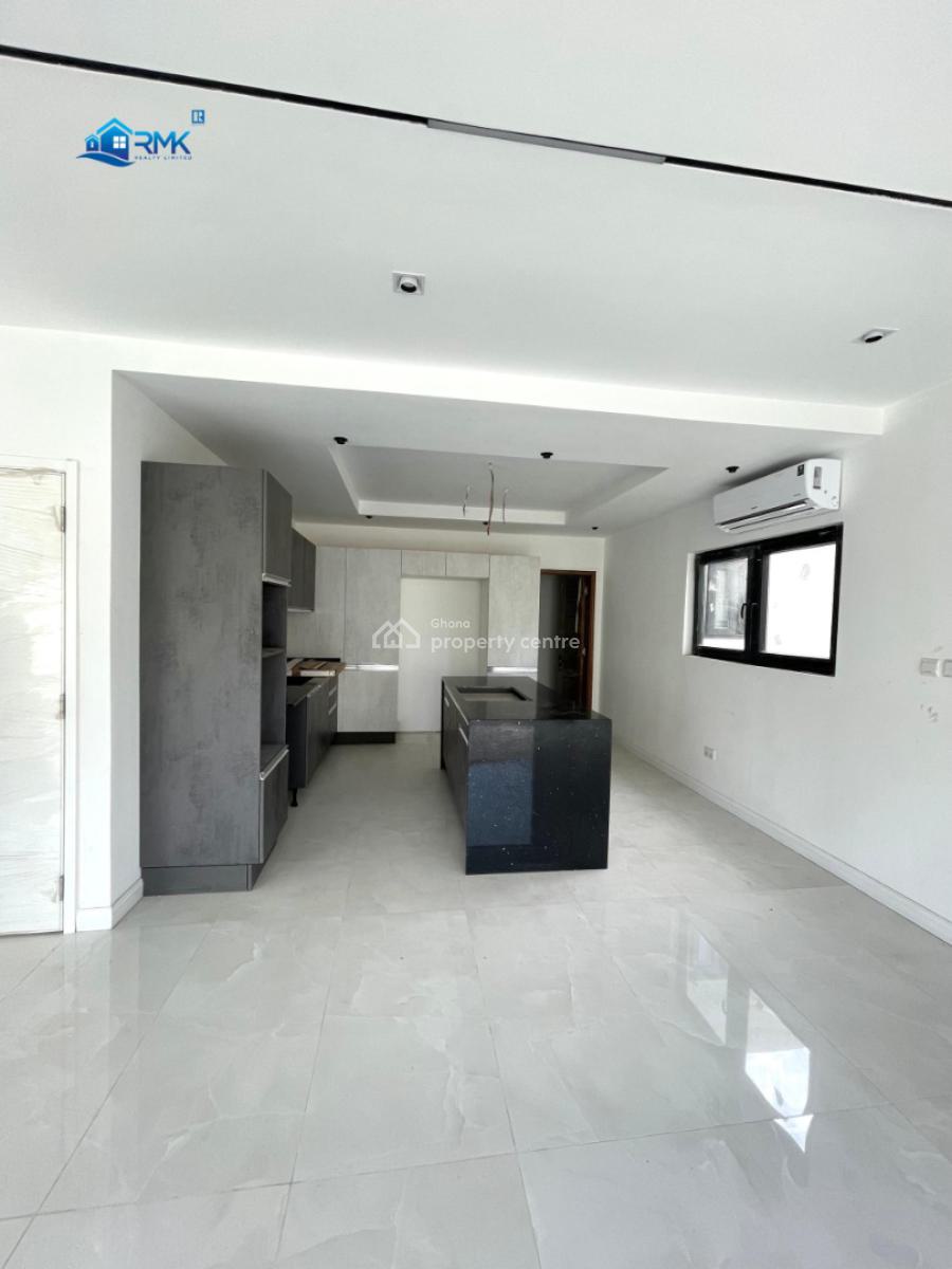 Elegant 4-bedroom Townhouse in Cantonments, Cantonments, Accra, Townhouse for Sale