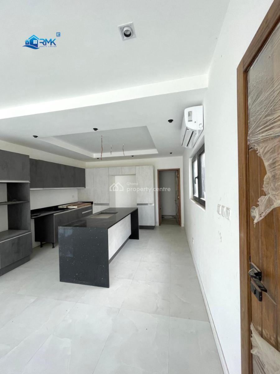 Elegant 4-bedroom Townhouse in Cantonments, Cantonments, Accra, Townhouse for Sale